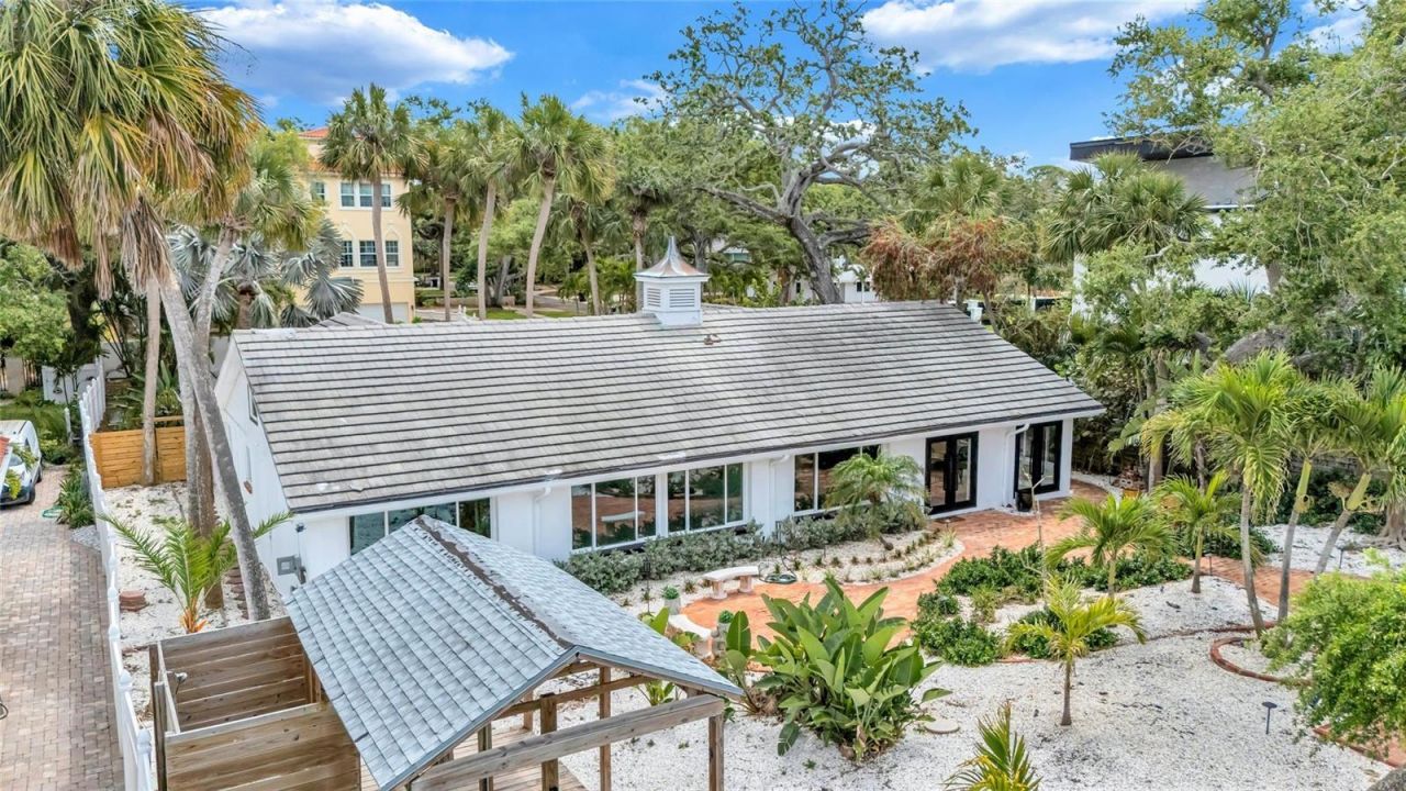 2612 Keystone Court N, Saint Petersburg, FL 33710 Photo