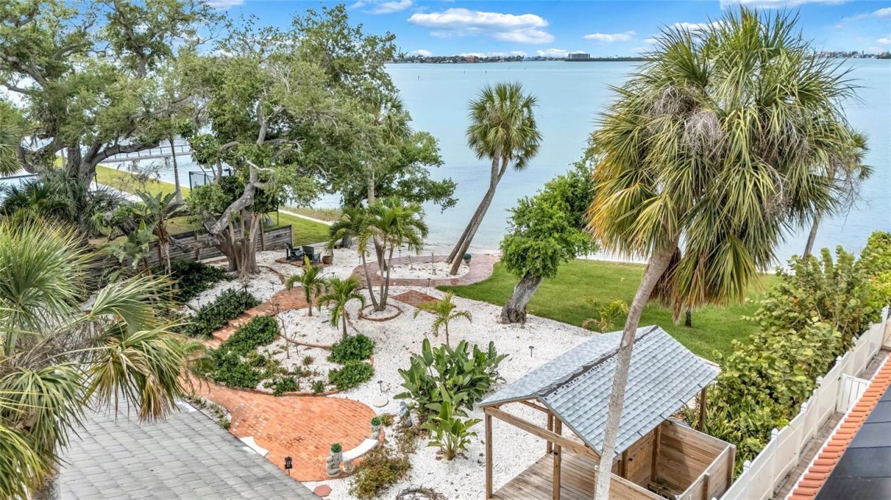 2612 Keystone Court N, Saint Petersburg, FL 33710 Photo