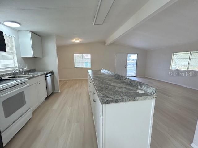 7110 Commons Boulevard , Port Richey, FL 34668 Photo