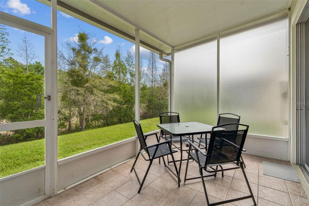 26527 Castleview Way , Wesley Chapel, FL 33544 Photo