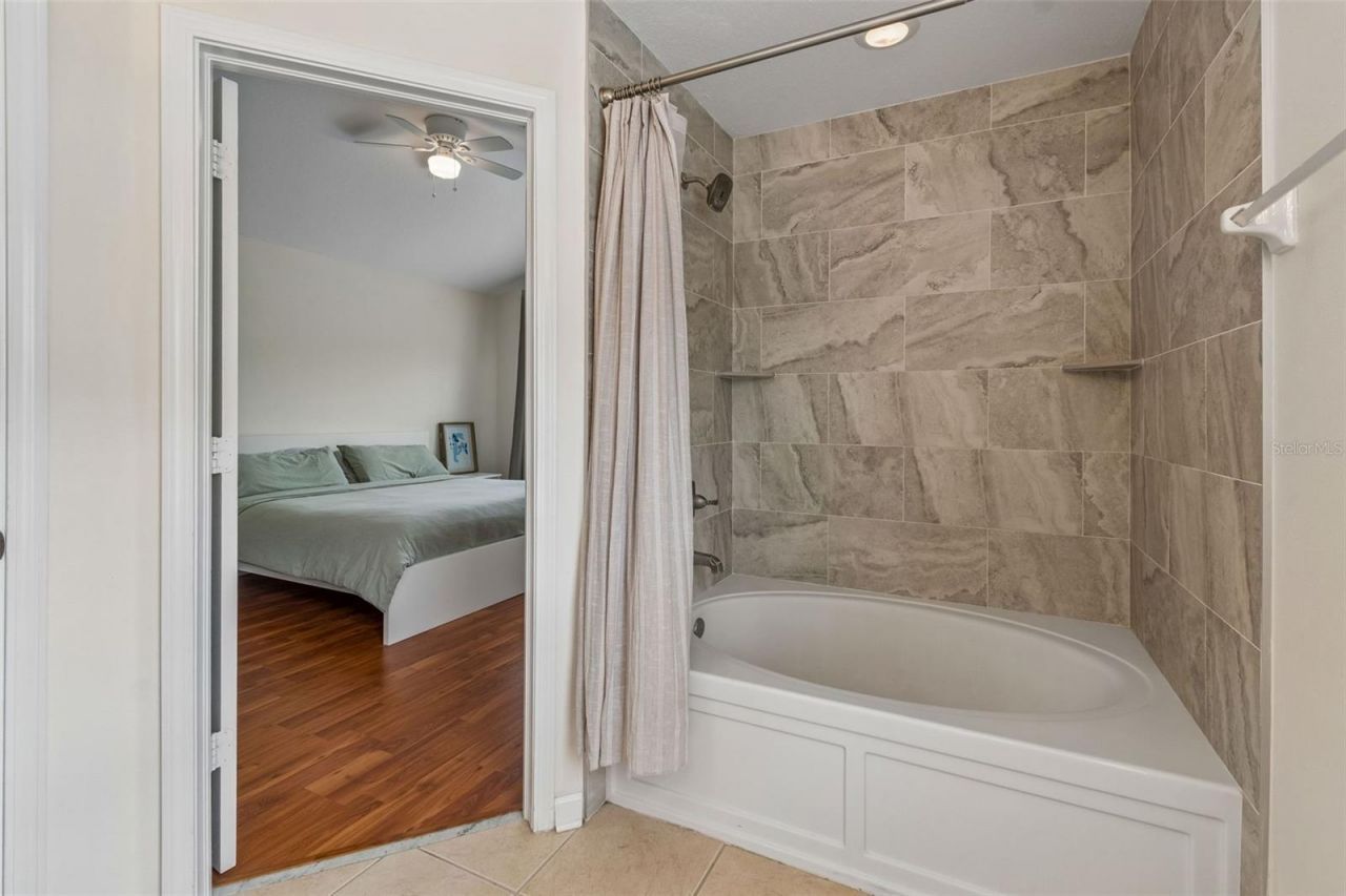 26527 Castleview Way , Wesley Chapel, FL 33544 Photo