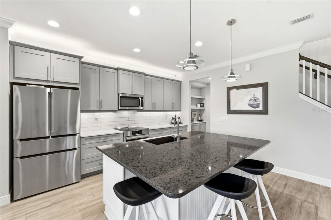 1004 Mango Court, Oldsmar, FL 34677 Photo