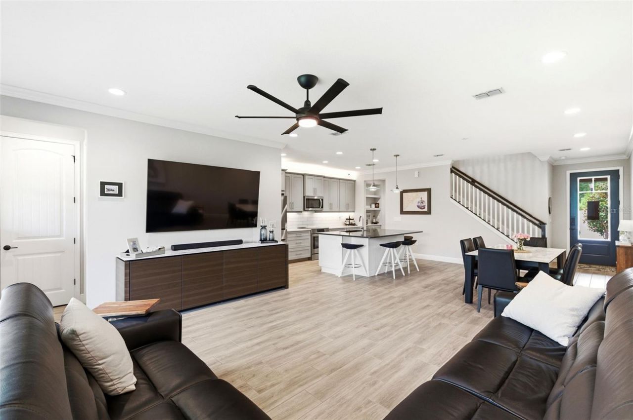 1004 Mango Court, Oldsmar, FL 34677 Photo