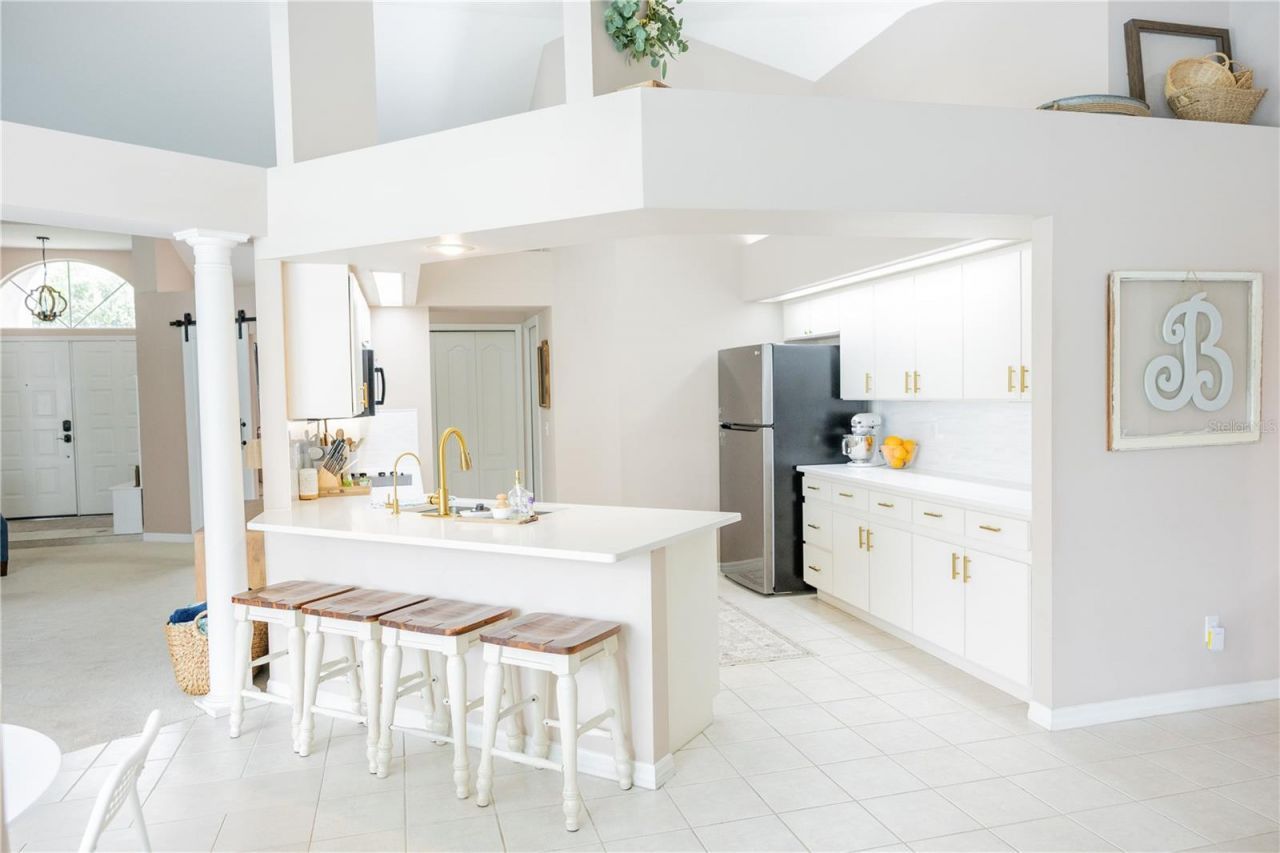 6305 S Queensway Drive, Temple Terrace, FL 33617 Photo