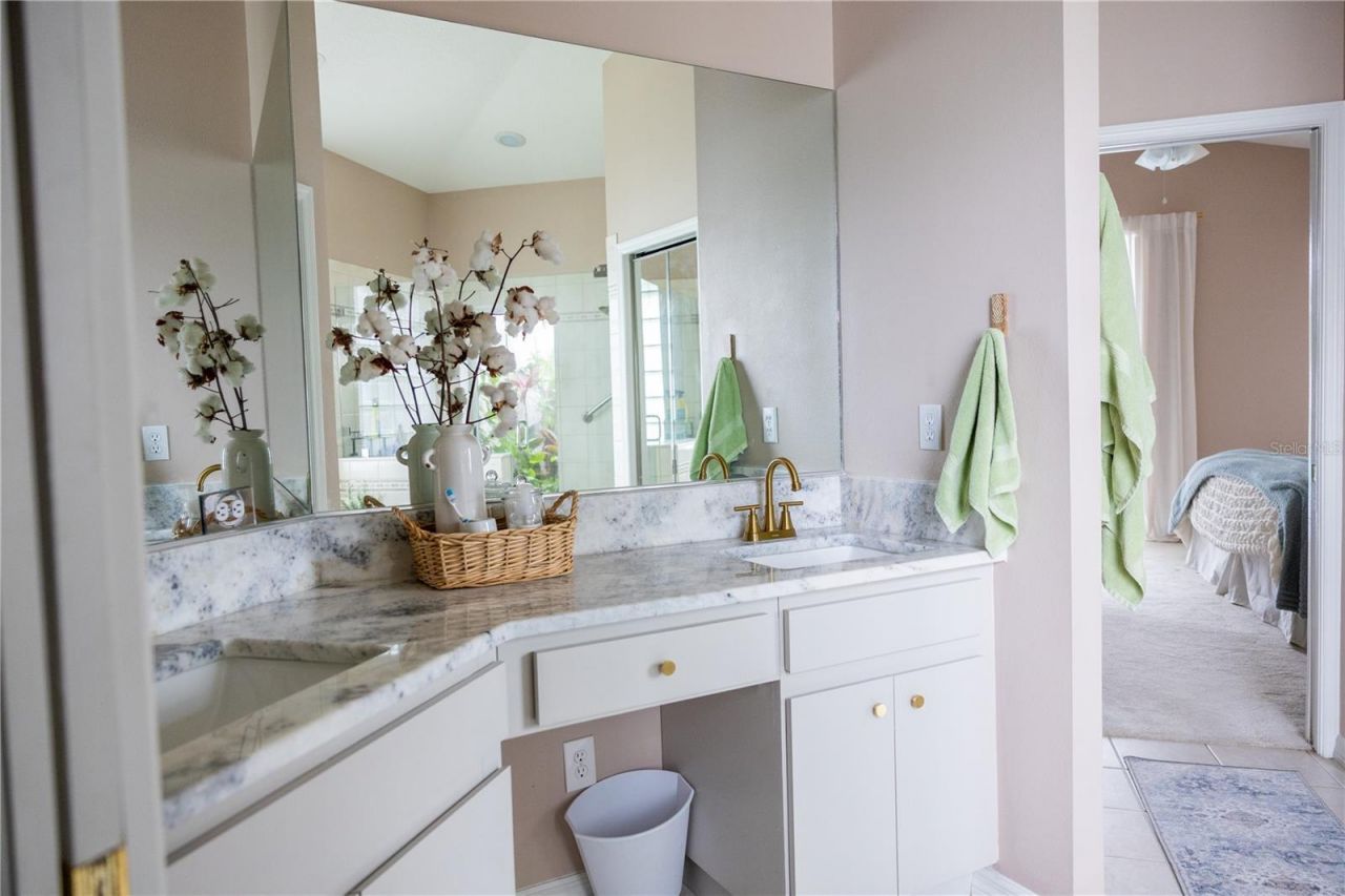 6305 S Queensway Drive, Temple Terrace, FL 33617 Photo