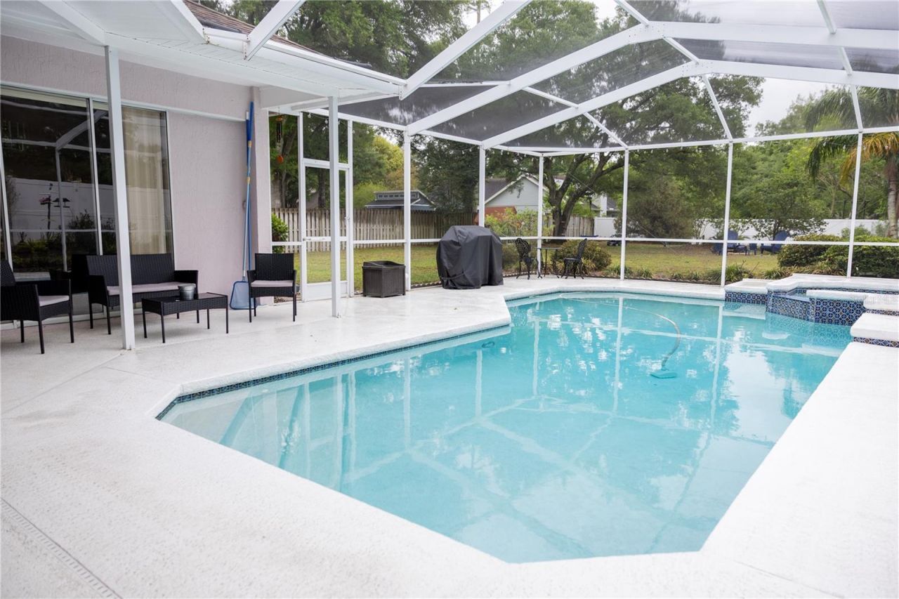 6305 S Queensway Drive, Temple Terrace, FL 33617 Photo