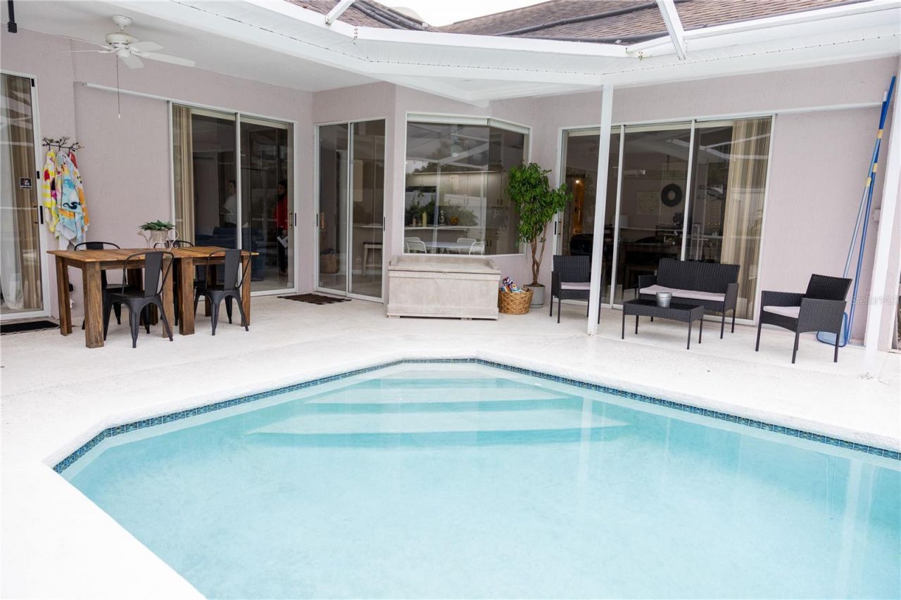 6305 S Queensway Drive, Temple Terrace, FL 33617 Photo