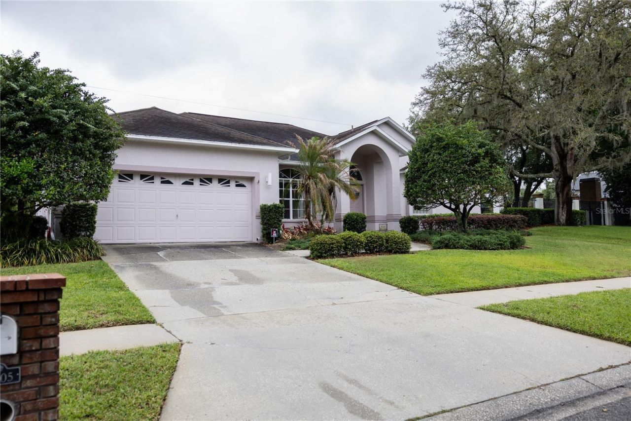 6305 S Queensway Drive, Temple Terrace, FL 33617 Photo