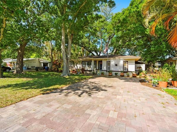 194 21ST TERRACE SE, LARGO, FL 33771