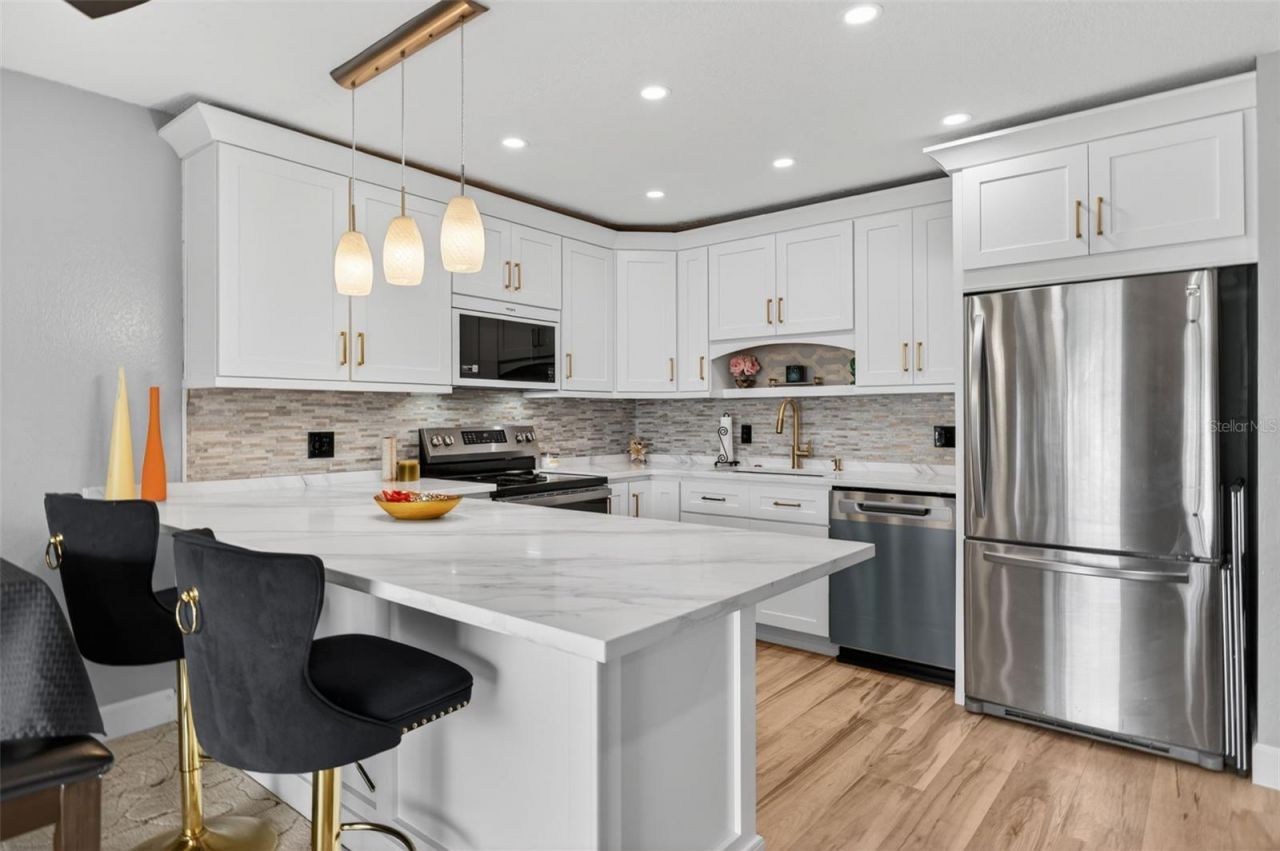 6537 Cape Hatteras Way Ne, Unit 1, Saint Petersburg, FL 33702 Photo