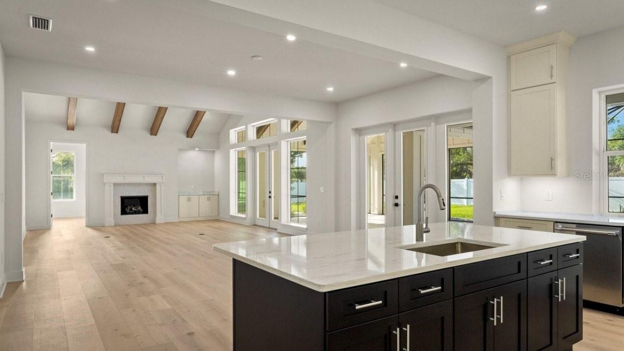 825 Pheasant Run Court W, Port Orange, FL 32127 Photo