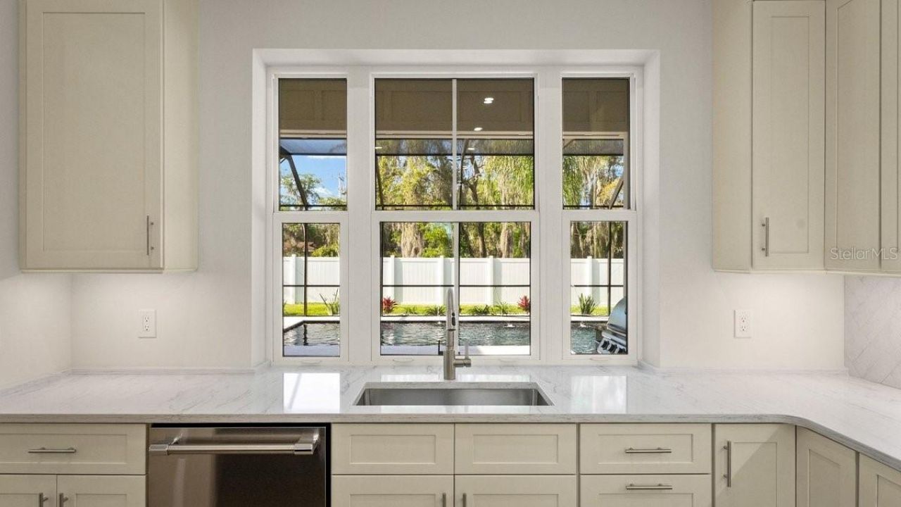 825 Pheasant Run Court W, Port Orange, FL 32127 Photo