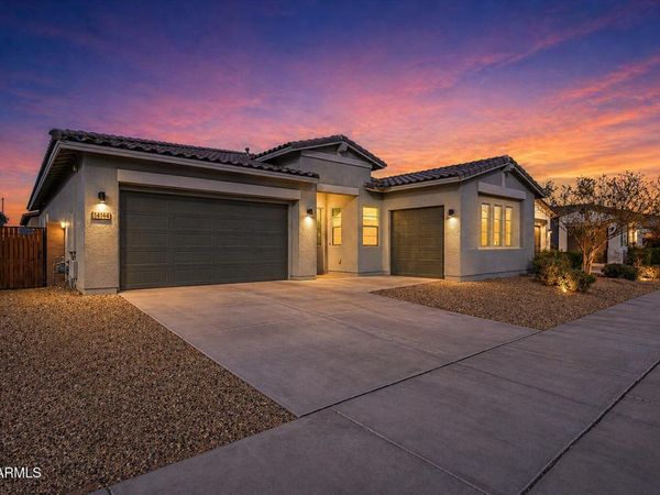 14144 W SMOKETREE Drive, Surprise, AZ 85387