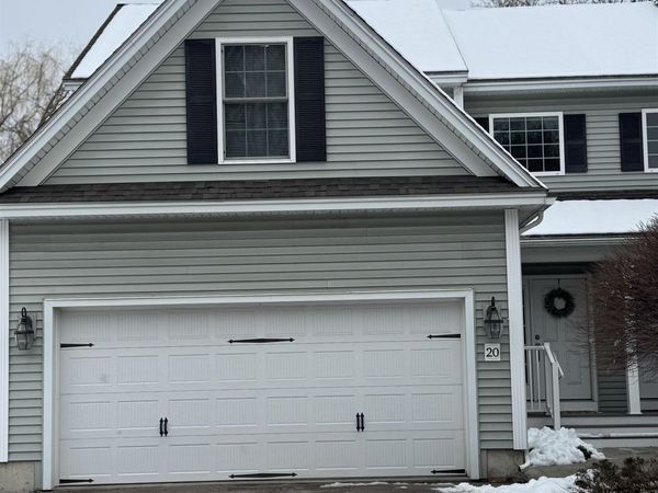 20 Briar Lane, Colchester, VT 05446