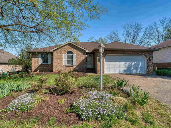 2306 Lake Drive, Evansville, IN 47711