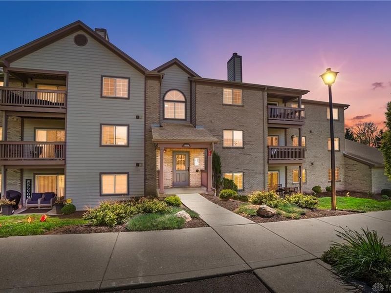 8171 Autumn Woods Lane, Unit 207, West Chester, OH 45069 Photo 1