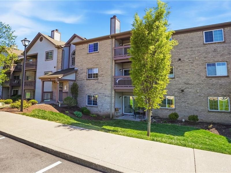 8171 Autumn Woods Lane, Unit 207, West Chester, OH 45069 Photo 4