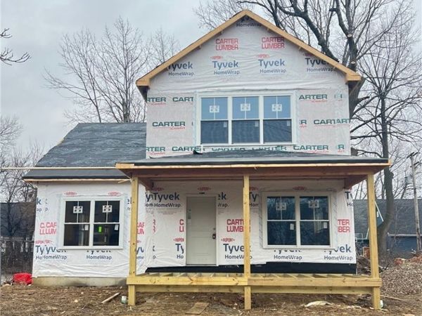 1889 E 84th Street, Cleveland, OH 44103