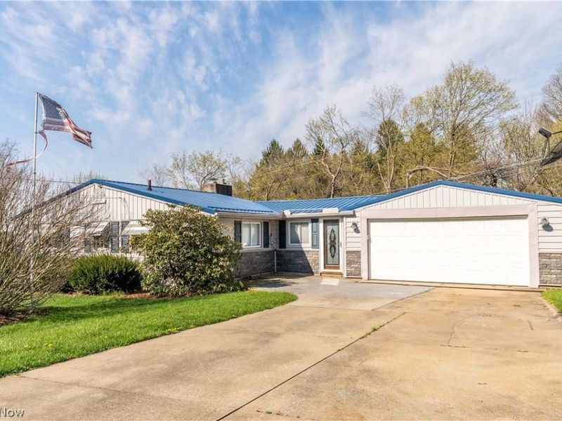 4352 W Hohman Circle, New Franklin, OH 44319 Photo 1