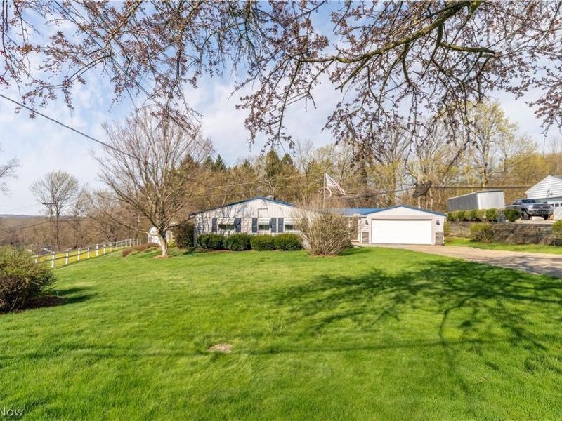 4352 W Hohman Circle, New Franklin, OH 44319 Photo 2