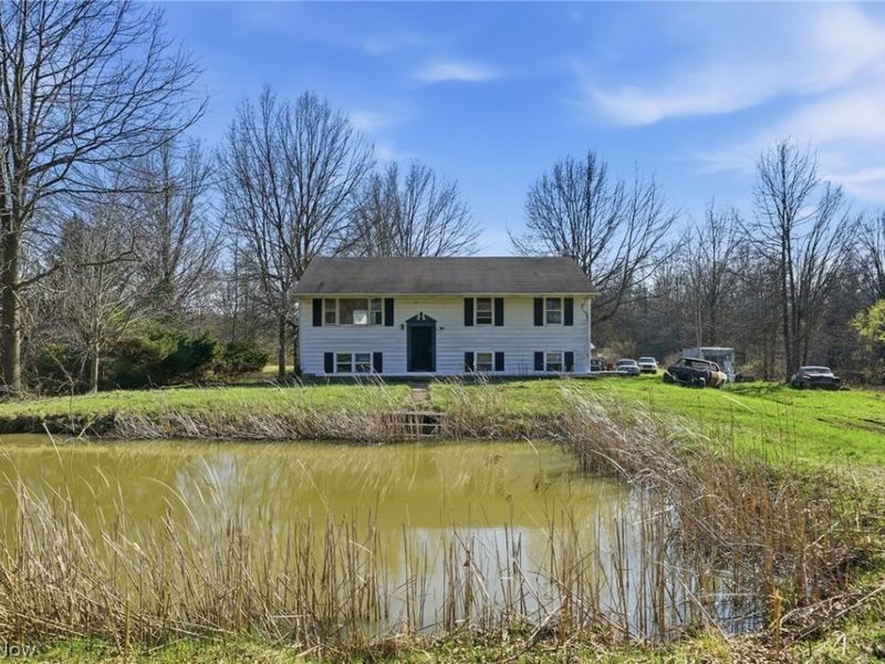 9800 Williams Road, Diamond, OH 44412 Photo 1