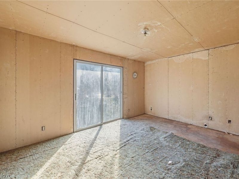 9800 Williams Road, Diamond, OH 44412 Photo 11