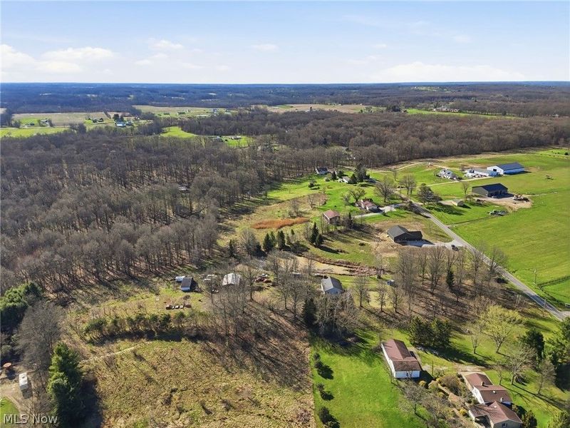 9800 Williams Road, Diamond, OH 44412 Photo 27