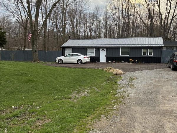 49398 County Road 681, Lawrence, MI 49064