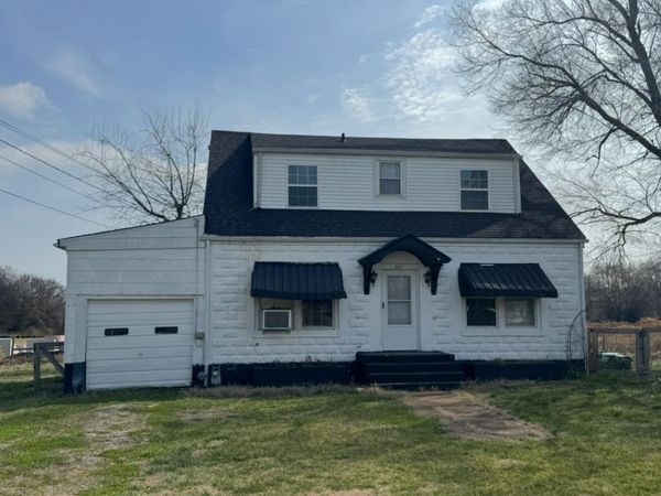827 W Madison Street , Franklin, KY 42134