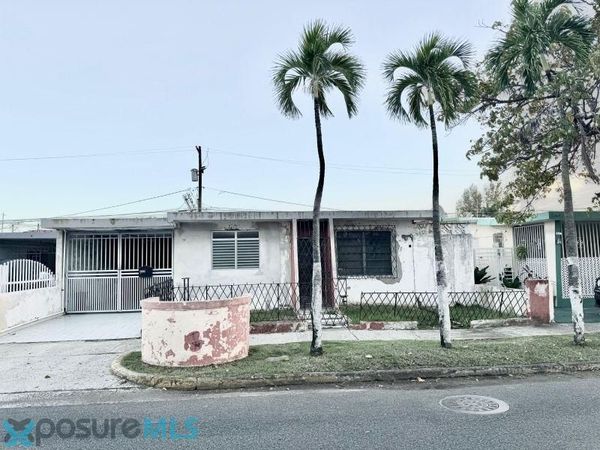 0 AVE JORGE VAZQUEZ SANES, Carolina, PR 00983