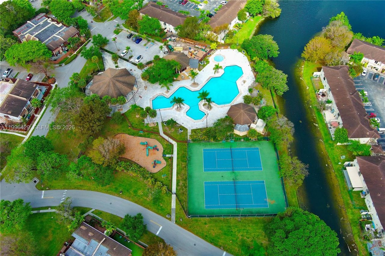 6614 SW 114th Pl, Unit F-71, Miami, FL 33173 Photo