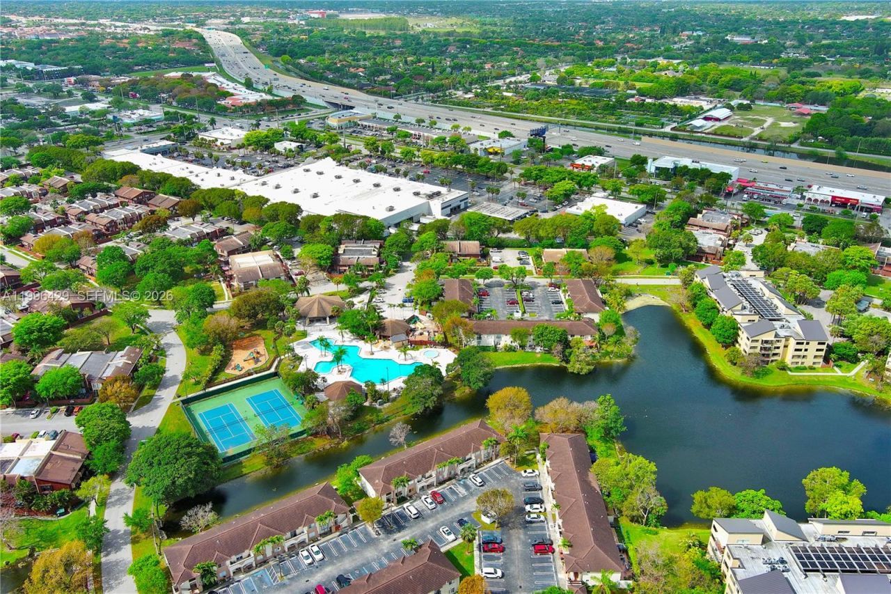 6614 SW 114th Pl, Unit F-71, Miami, FL 33173 Photo