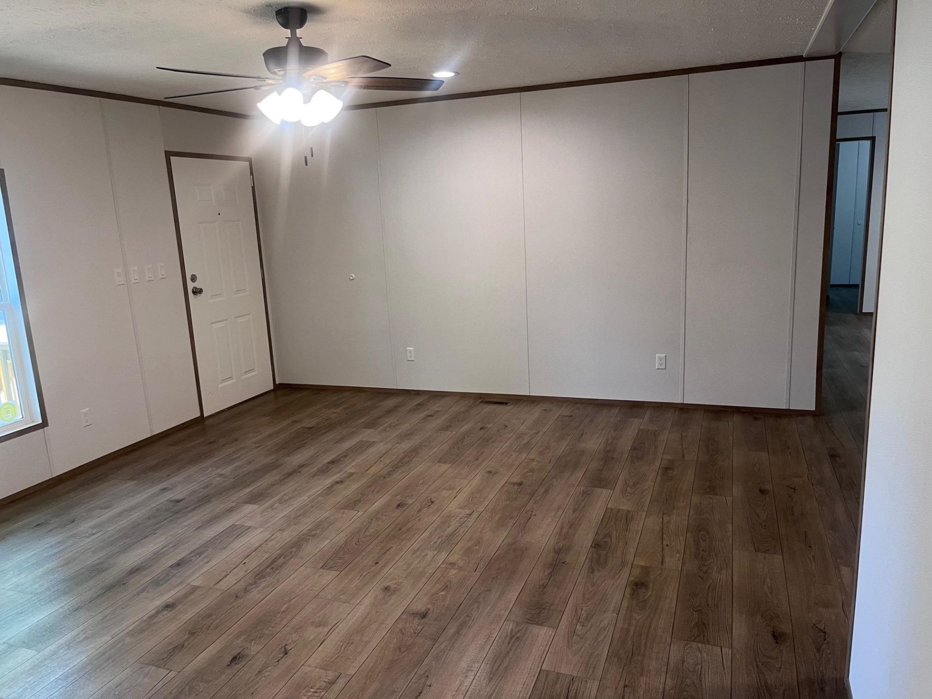 800 Columbia Dr. Photo 24