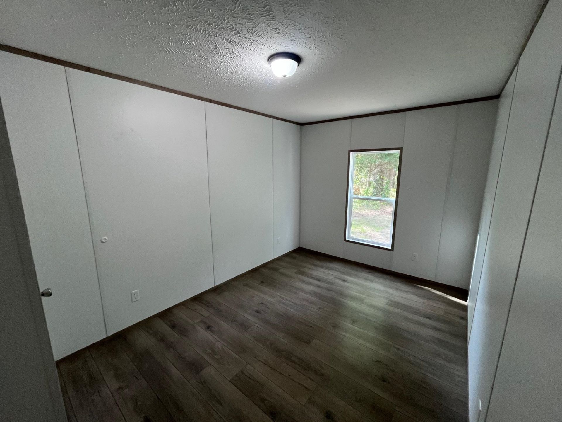 800 Columbia Dr. Photo 29