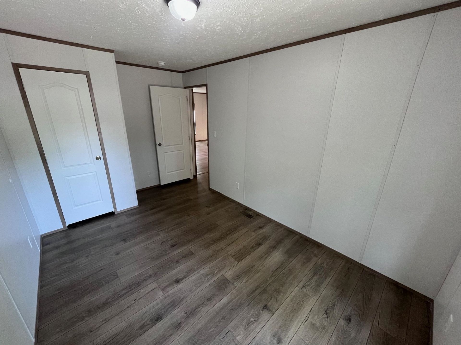 800 Columbia Dr. Photo 30