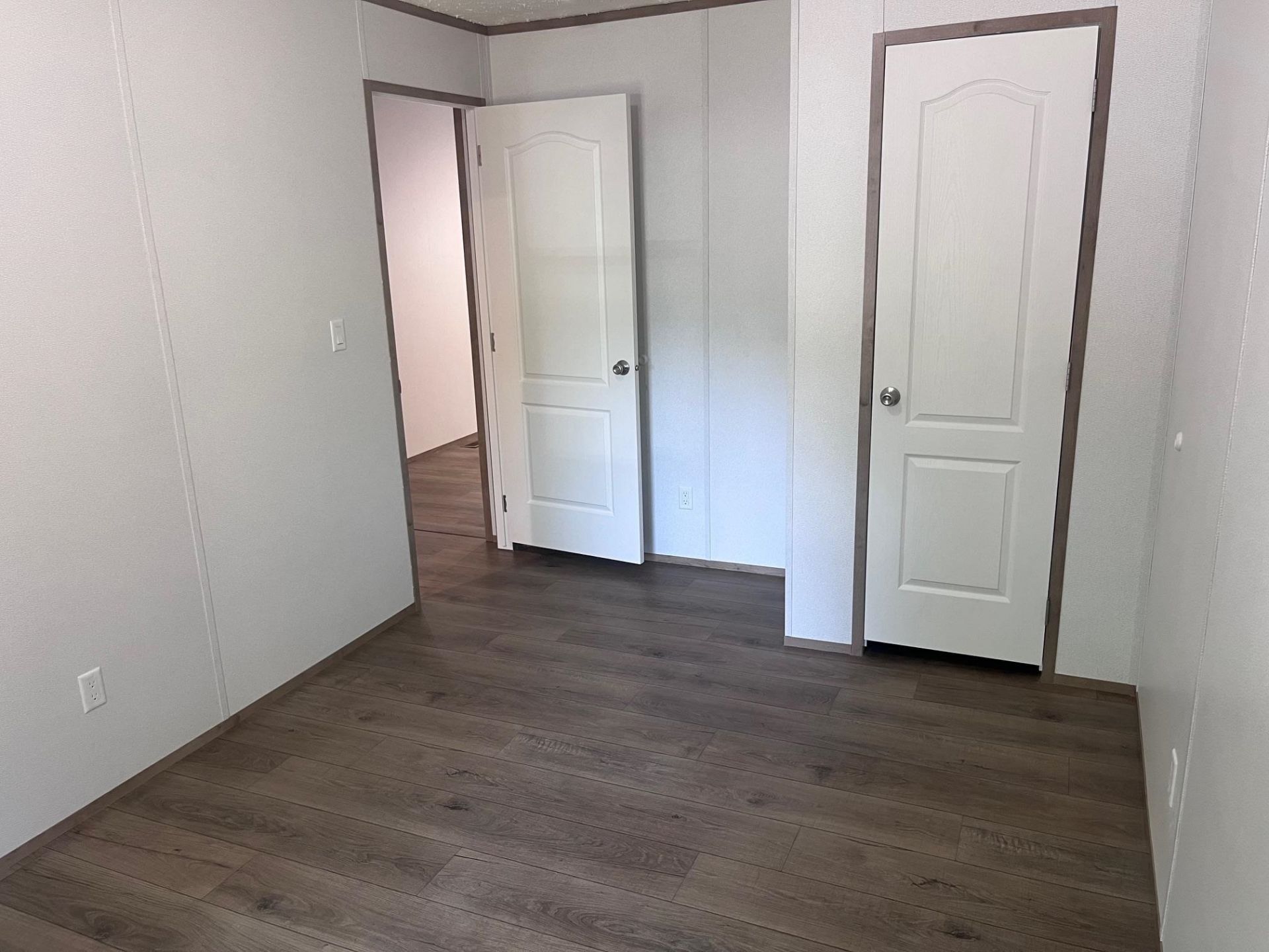 800 Columbia Dr. Photo 34