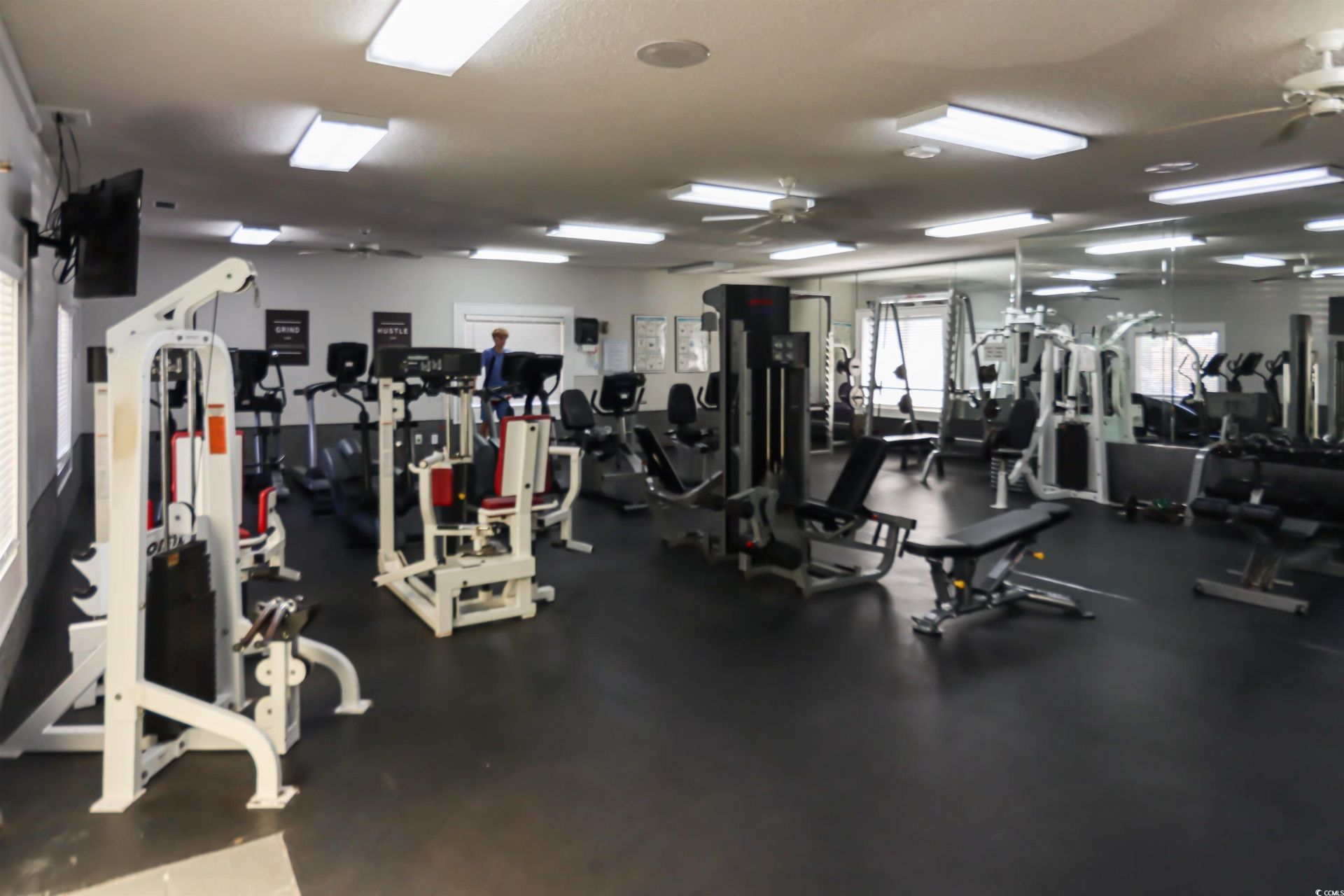 203 Double Eagle Dr. Photo 29