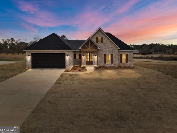 107 River Ridge Drive, Hawkinsville, GA 31036