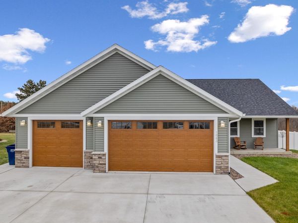 1063 Bolden Ave, Sparta, WI 54656