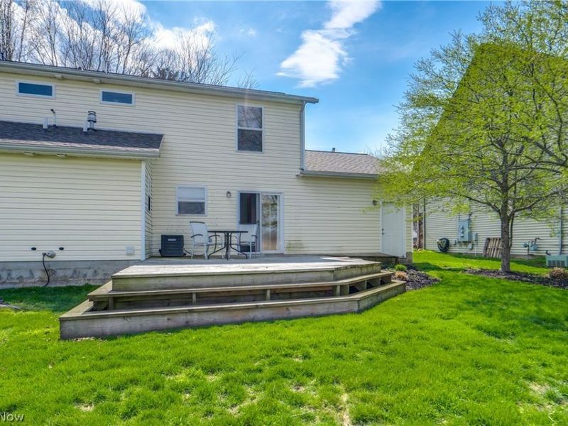 2325 Lakeside Drive, Lakemore, OH 44250 Photo 22