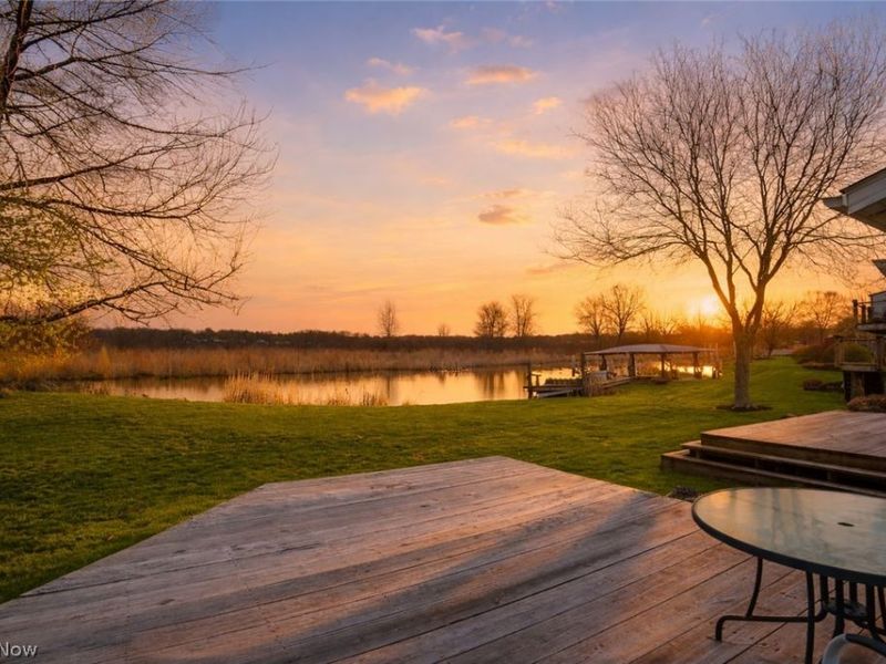 2325 Lakeside Drive, Lakemore, OH 44250 Photo 24