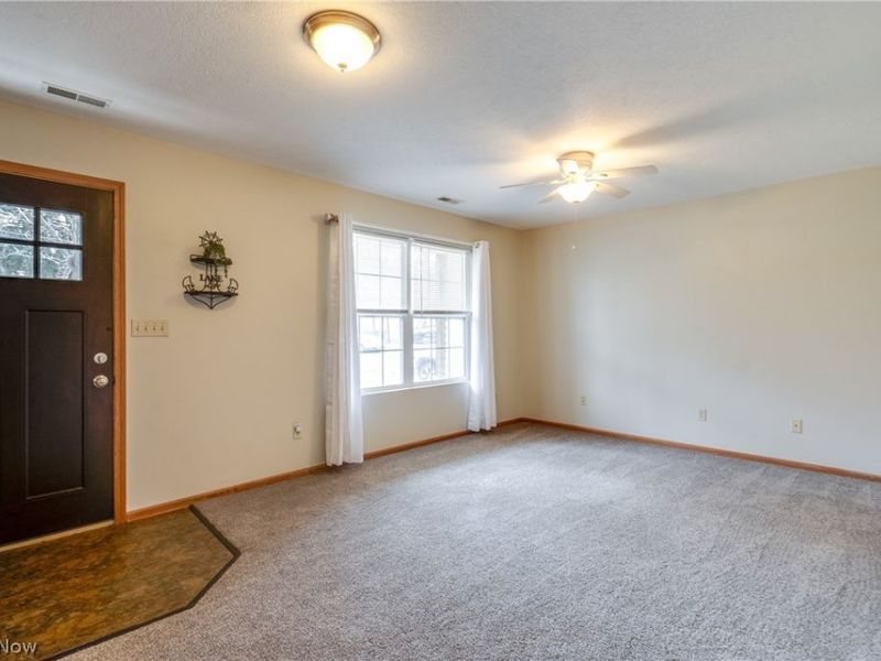 2325 Lakeside Drive, Lakemore, OH 44250 Photo 7