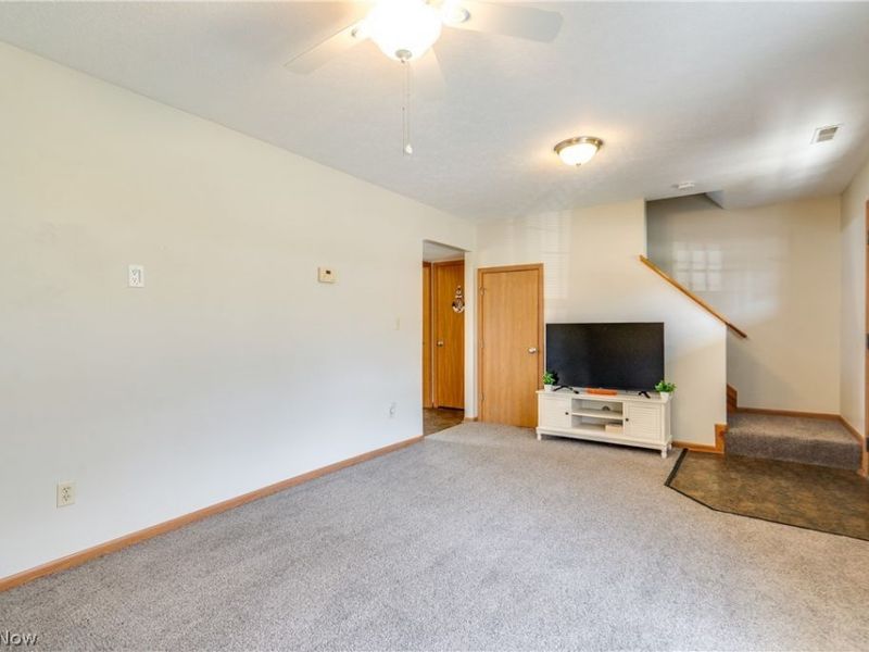 2325 Lakeside Drive, Lakemore, OH 44250 Photo 8