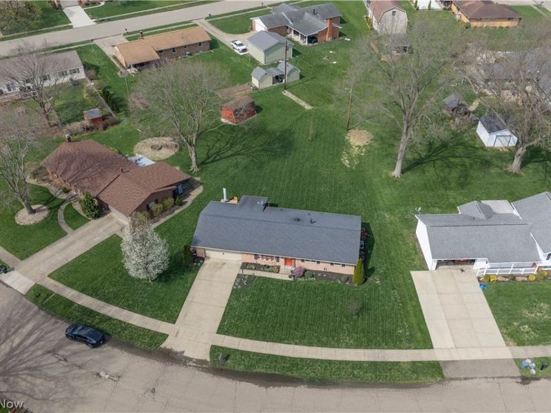 1126 3rd Street SW, New Philadelphia, OH 44663 Photo 11