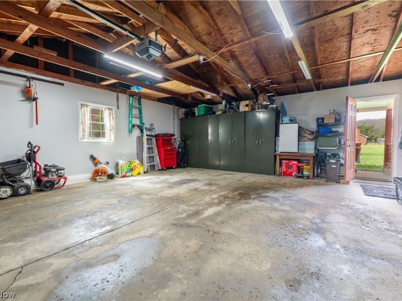 1126 3rd Street SW, New Philadelphia, OH 44663 Photo 33