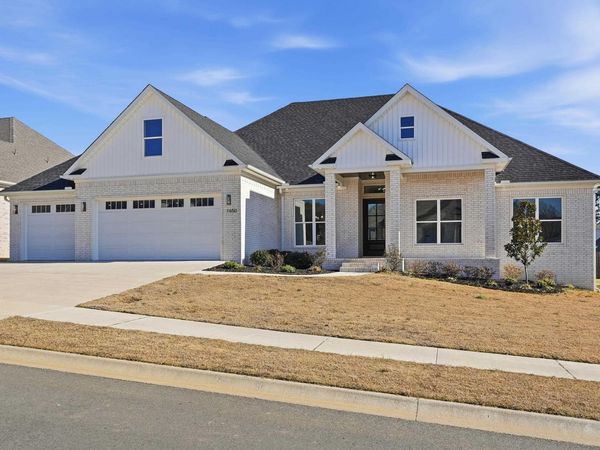 1650 Dolphin Drive, Conway, AR 72034