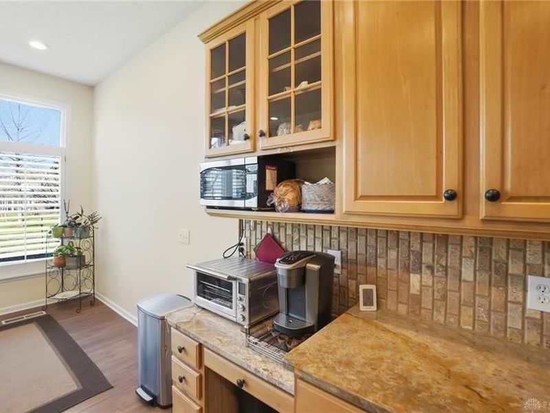 582 Yankee Trace Drive, Centerville, OH 45458 Photo 12