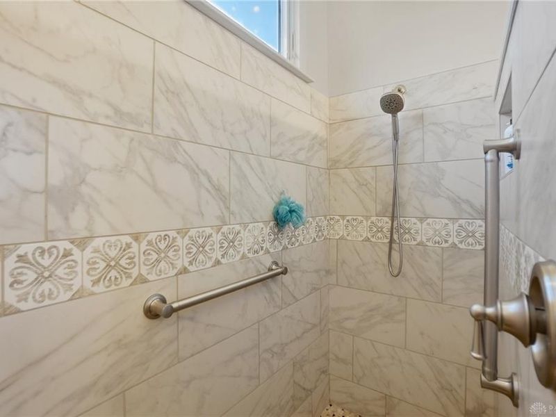 582 Yankee Trace Drive, Centerville, OH 45458 Photo 19