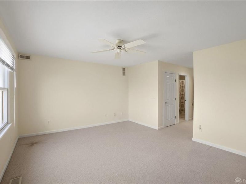 582 Yankee Trace Drive, Centerville, OH 45458 Photo 27