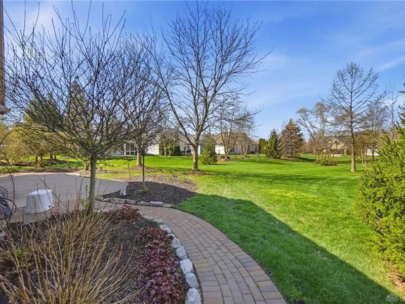 582 Yankee Trace Drive, Centerville, OH 45458 Photo 38